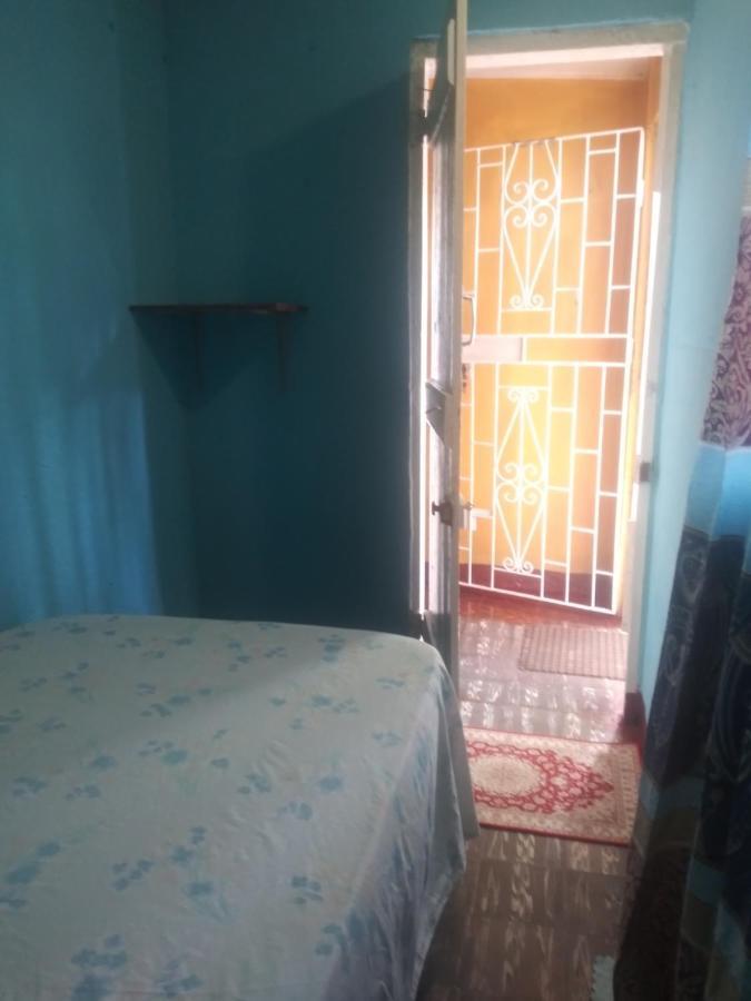 Апартаменты 15 Min From The Airport In Kingston Jamaica Экстерьер фото